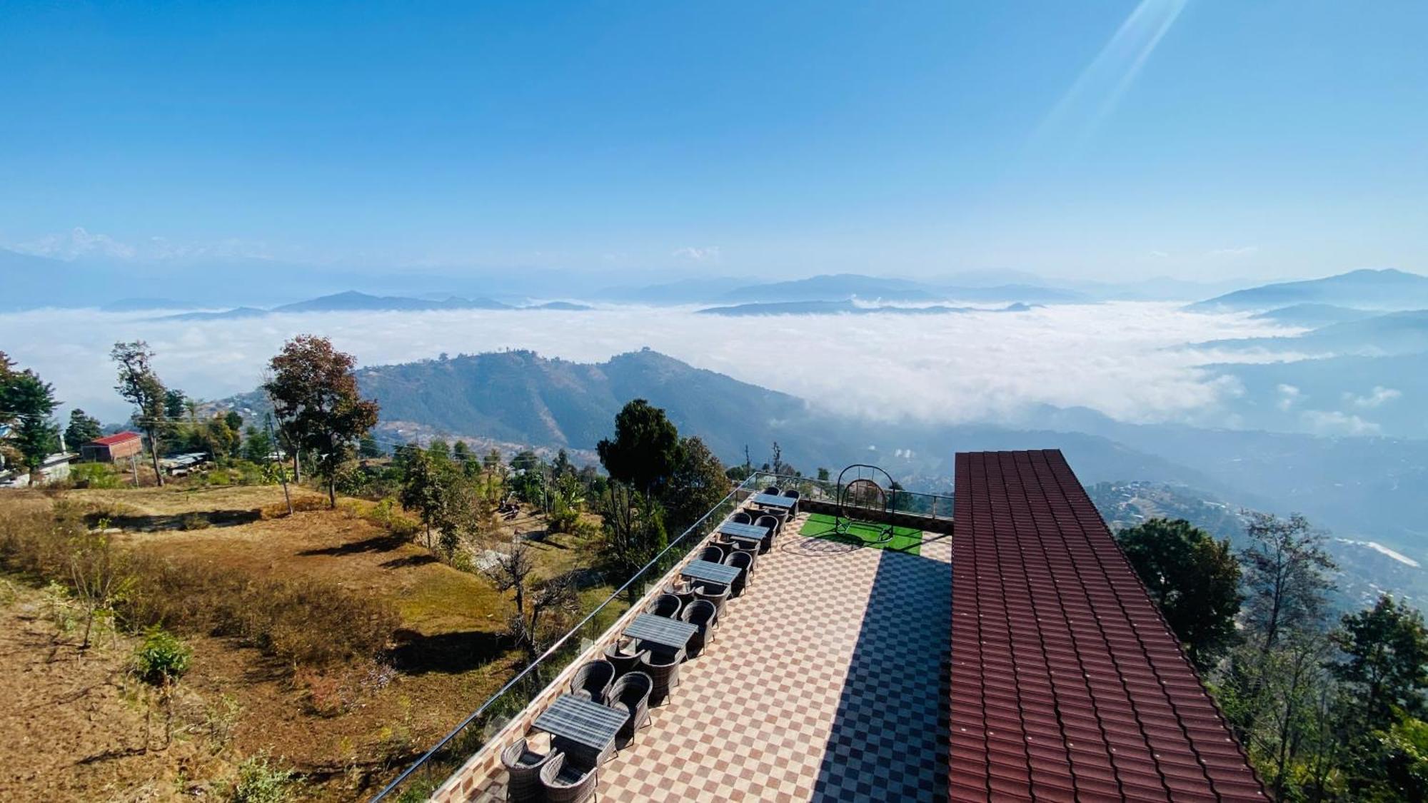 Himalayan Sunrise Hotel Дхуликел Екстериор снимка